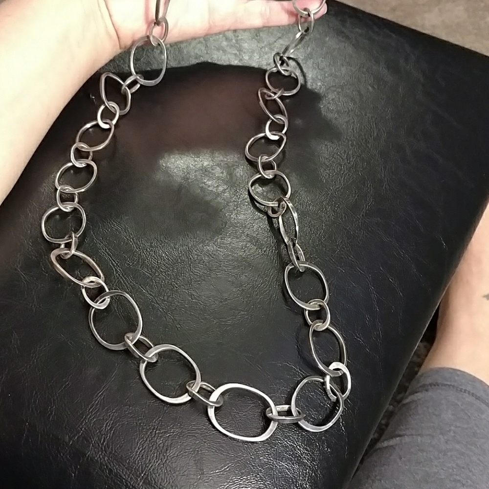 Long 70's style chain link silver Necklace